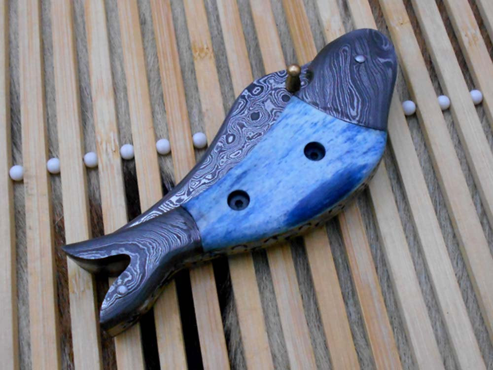 Fish shape 8" folding pocket knife available in 3 natural scales, Cow leather sheath included