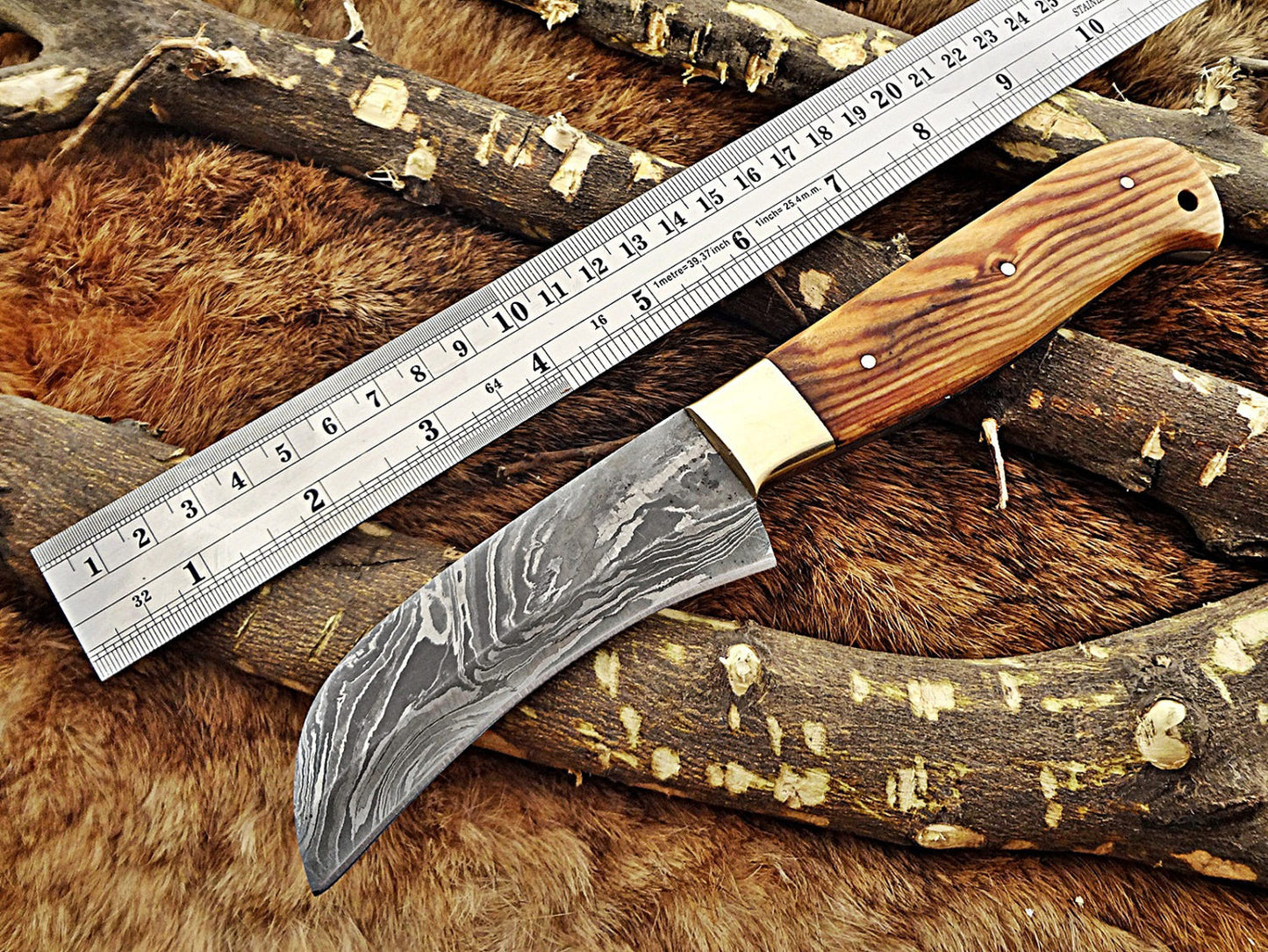 9 Inches long custom made Damascus steel full tang chef Knife 4" blade Kow wood scale with brass bolster