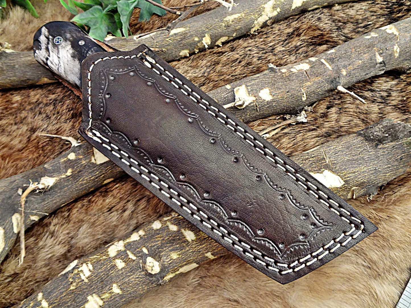 8" Long hand forged Damascus steel full tang Tanto blade pocket Knife, Available in 3 scales, includes Cow leather sheath