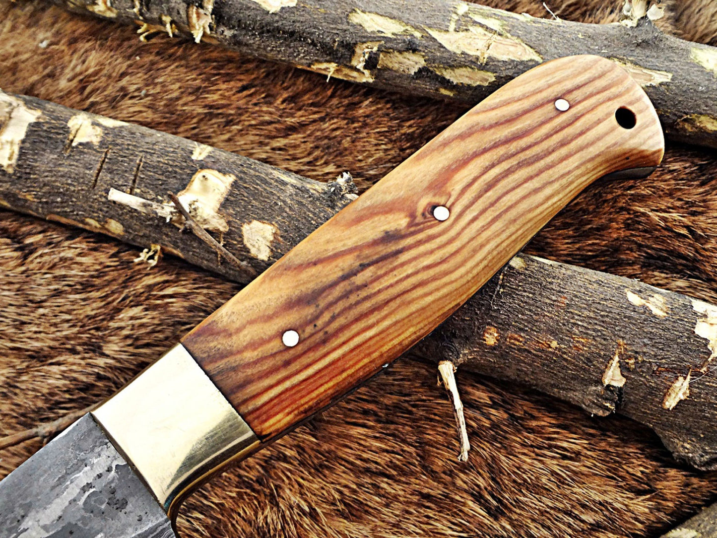 9 Inches long custom made Damascus steel full tang chef Knife 4" blade Kow wood scale with brass bolster