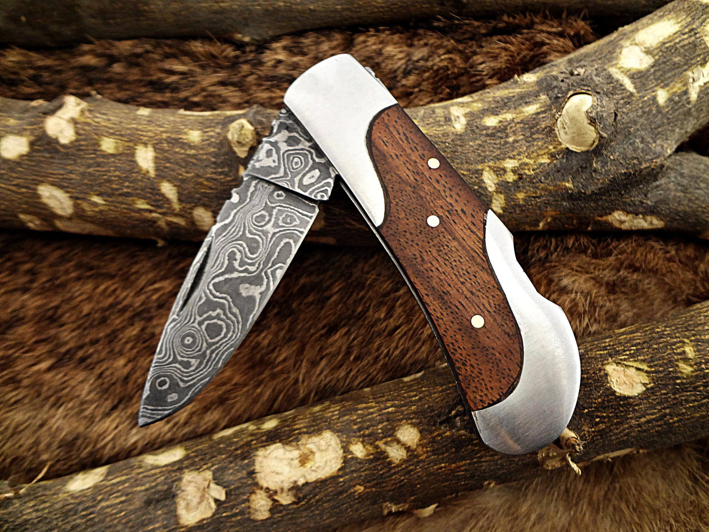 Damascus steel 6.5 " long Folding Knife, Various scales available with steel bolster, 3" Hand Forged blade,  Cow hide leather sheath included