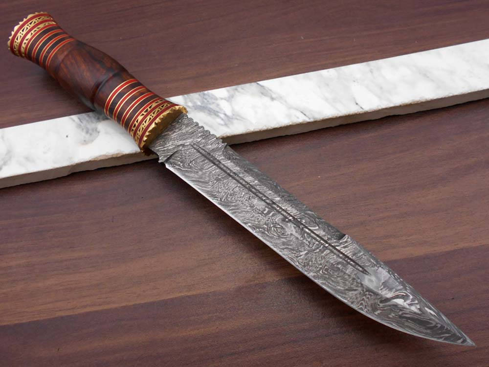 13" hand forged Damascus Hunting Knife, 7" blade, exotic Rose wood scale crafted with engraved brass work and fiber spacing, Leather sheath