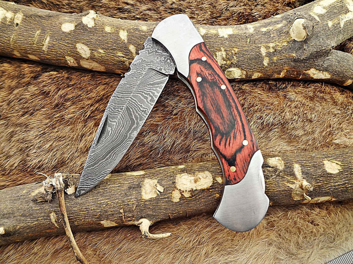8" long Damascus steel Folding Knife, Walnut wood with Steel bolster scale, custom made 3.5" Hand Forged blade cow hide leather sheath