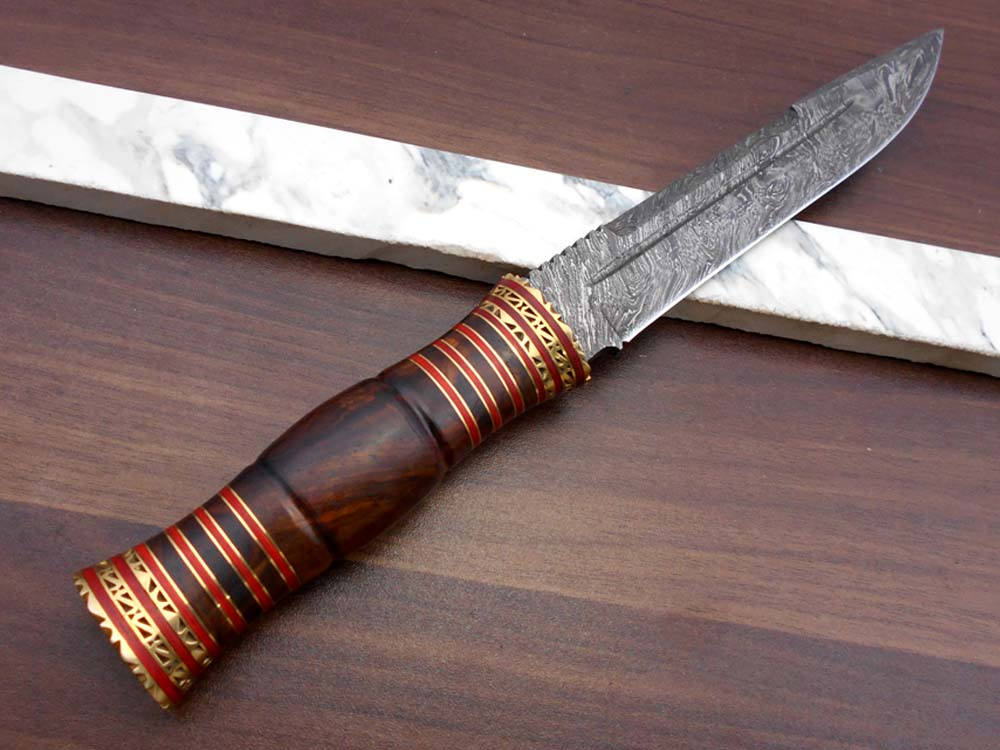 13" hand forged Damascus Hunting Knife, 7" blade, exotic Rose wood scale crafted with engraved brass work and fiber spacing, Leather sheath