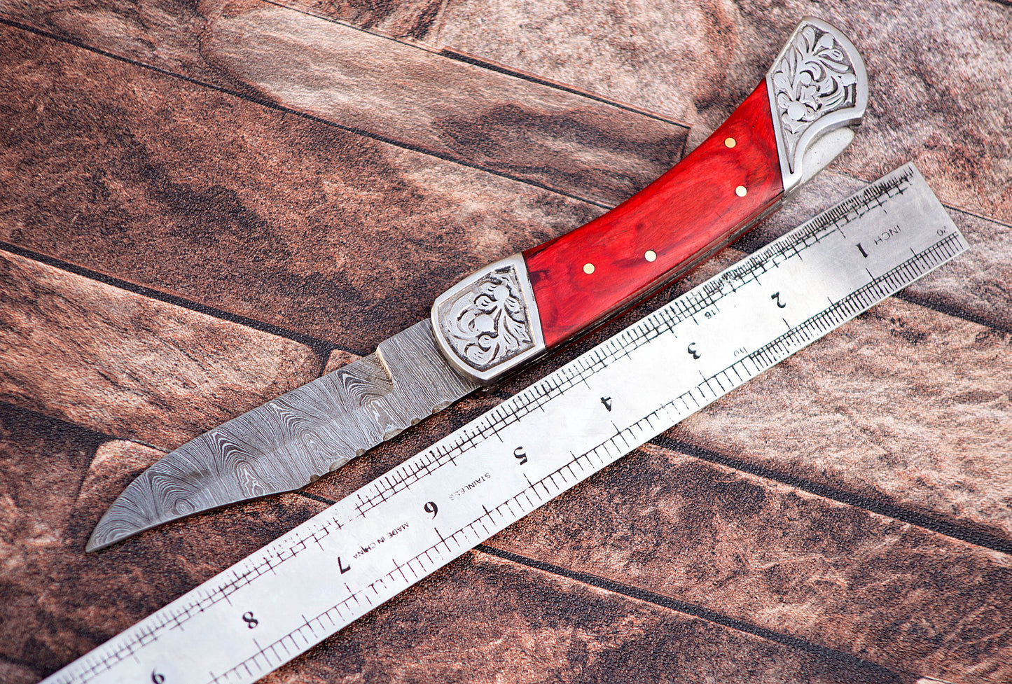9" long back lock Folding Knife, Red wood Scale with Engraved steel bolster, custom made 4" Hand Forged Damascus steel blade, Cow hide leather sheath with belt loop