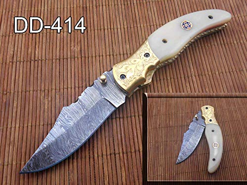 7.5" Folding Knife, 3.5" Legal Hand Forged Twist Pattern Damascus Steel Blade, Bull Horn Scale with Engraved Brass Bolster, Pocket Knife, Liner Lock & Thumb knob Equipped, Cow Hide Leather Sheath