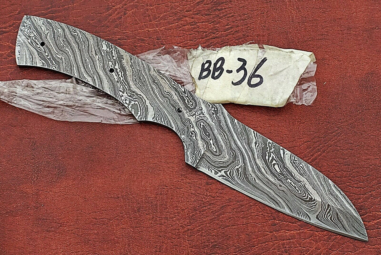 Spear point blank blade, 9" hand forged Damascus steel knife with 4.5" cutting