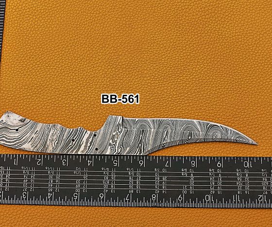 10.5 inches Kukri Point Blade Skinning Knife, Hand Forged Twist Pattern Damascus Steel Blank Blade, 6 inches Blade with 5.5" Cutting Edge, 4.5" Scale Space with 4 pin Hole