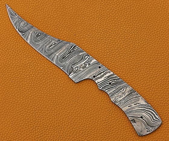 10.5 inches Kukri Point Blade Skinning Knife, Hand Forged Twist Pattern Damascus Steel Blank Blade, 6 inches Blade with 5.5" Cutting Edge, 4.5" Scale Space with 4 pin Hole