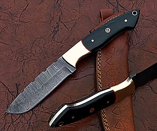 9" Long Drop Point Blade Skinning Knife, Hand Forged Ladder Pattern Damascus Steel Full Tang Blade, Bull Horn Scale with Brass Bolster, Cow Leather Sheath