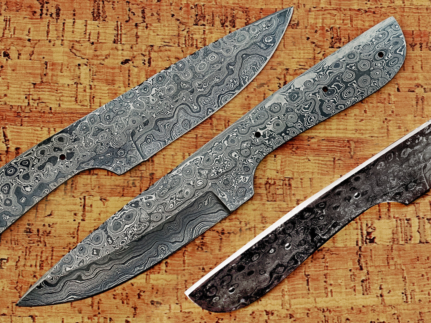 10 inches long drop point blank blade, hand forged Rain drop pattern Damascus steel blank blade skinning knife with 3 Pin hole oval scale, 4.5 inches cutting edge