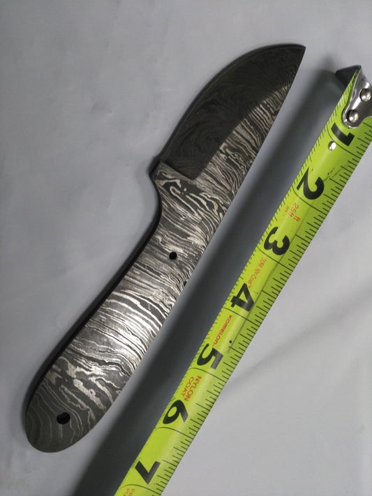 Damascus steel 7" long hand forged blank blade 4.5" cutting edge, 3 screw holes