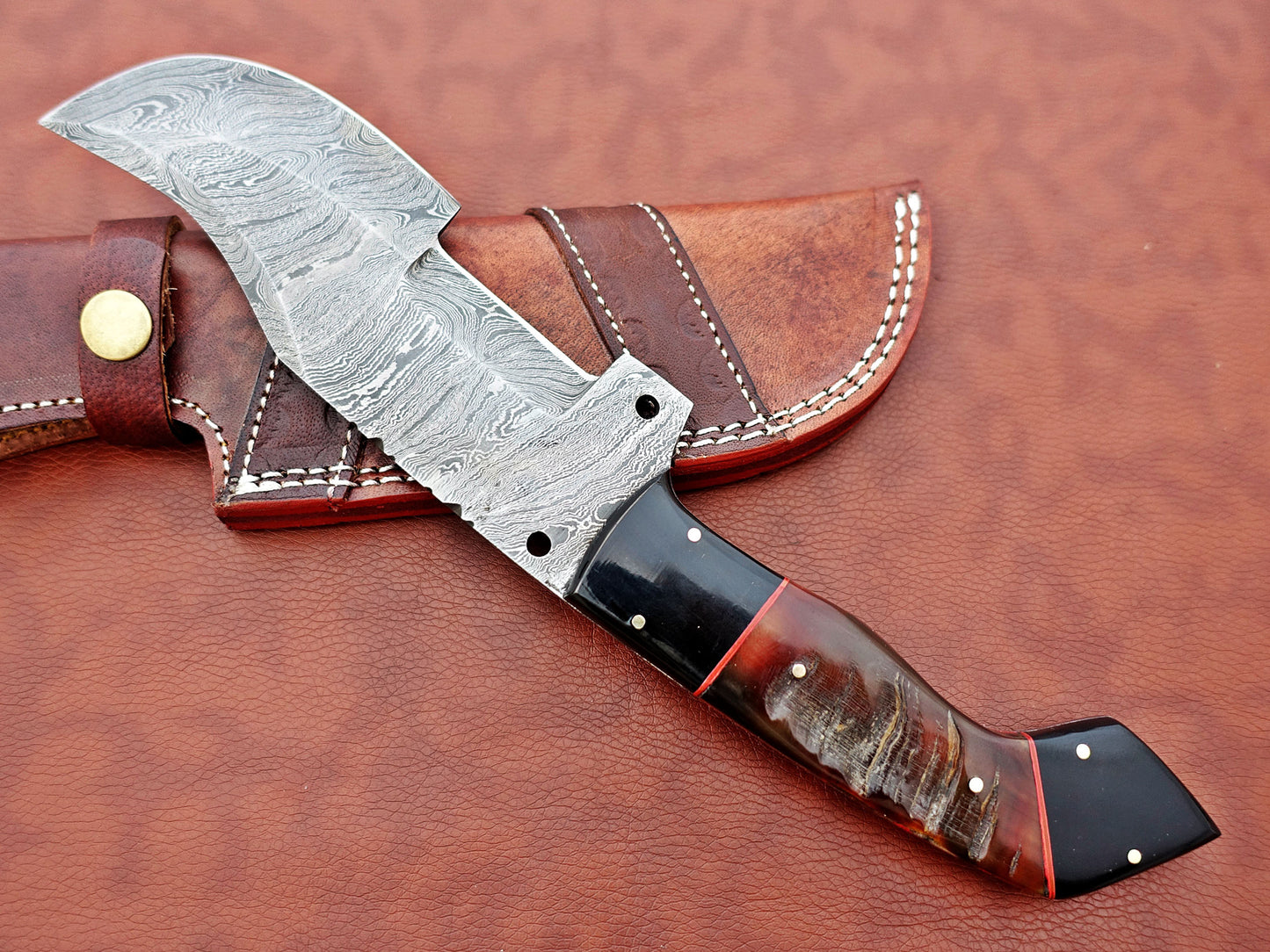 12" Long hand forged twist pattern full tang Damascus steel tracker knife, Ram horn scale with Damascus Bolster & pomel, Cow leather sheath
