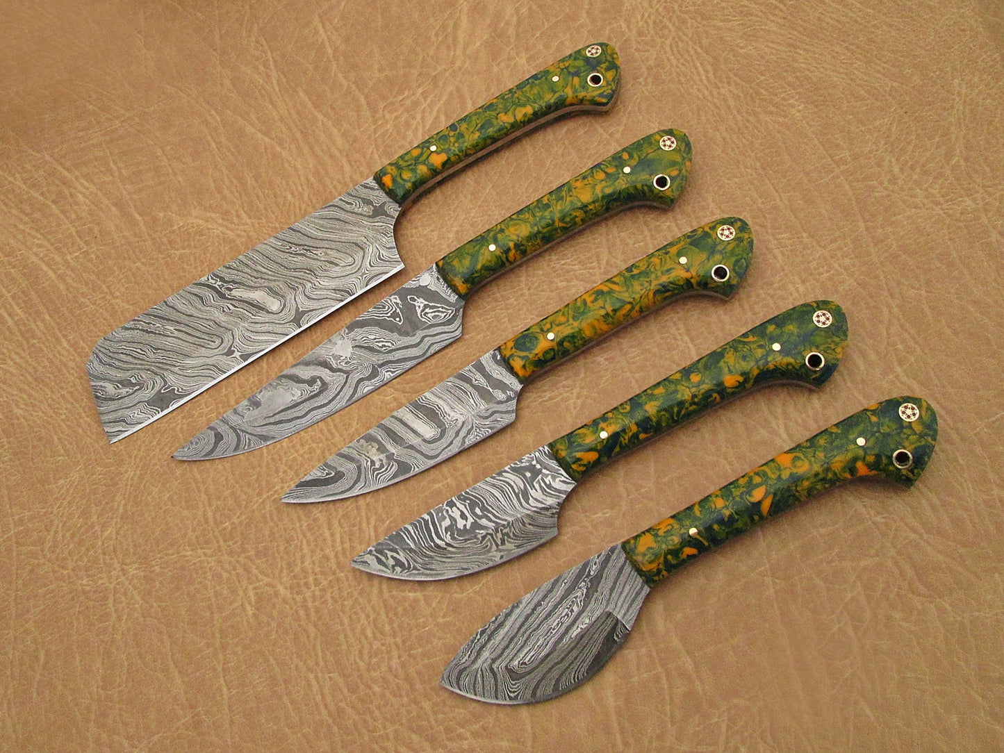 5 Pieces Damascus steel kitchen knife set includes (10.6+9.6+9.0+8.0+7.6)" knives, Green Comouflage scale, Comes with gift box