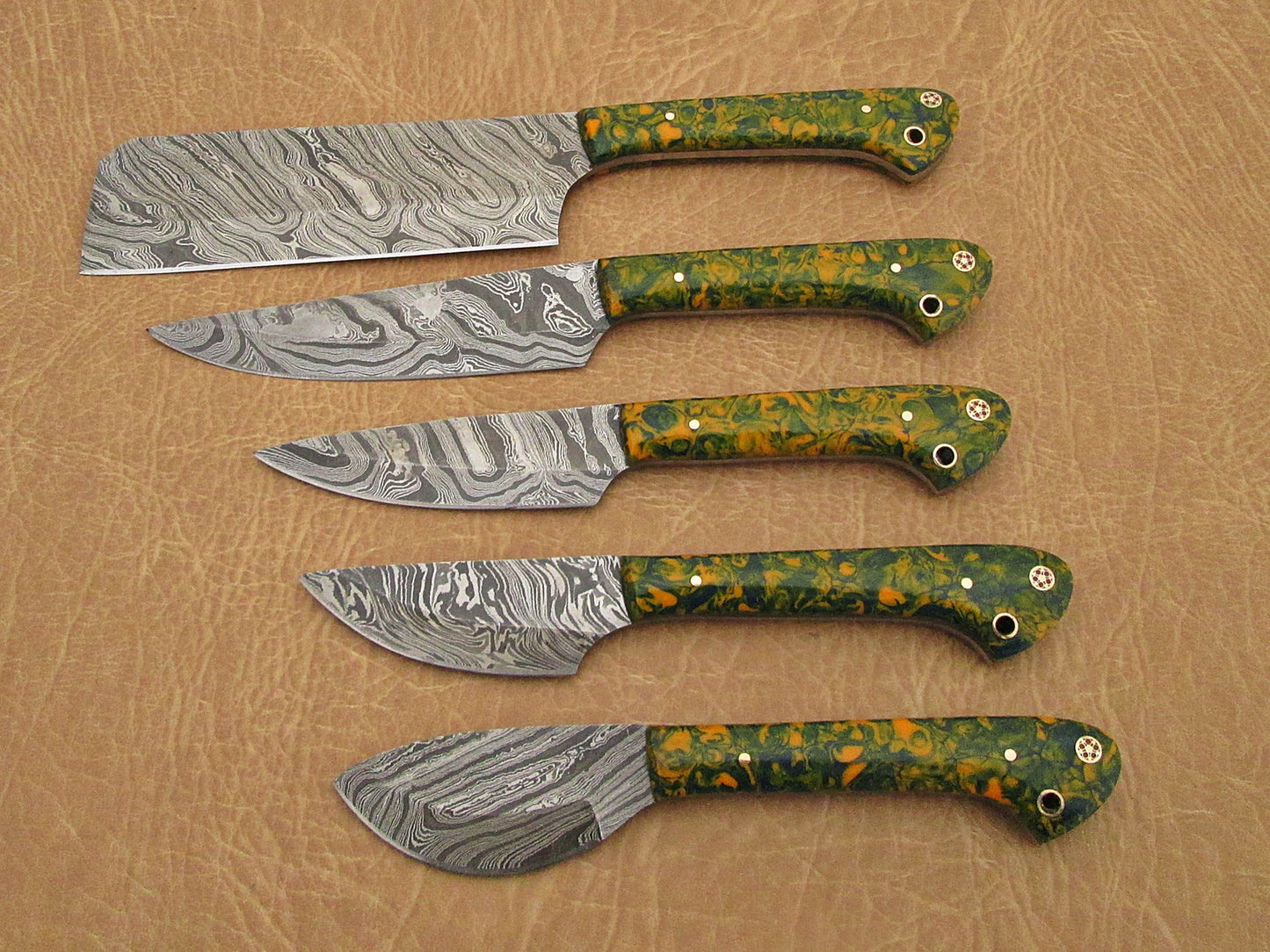 5 Pieces Damascus steel kitchen knife set includes (10.6+9.6+9.0+8.0+7.6)" knives, Green Comouflage scale, Comes with gift box