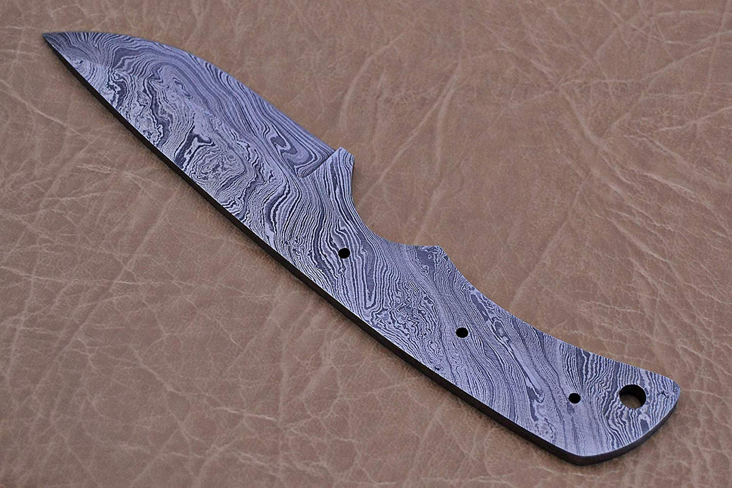 7.5 inches long hand forged Damascus steel blank blade skinning knife with 3 Pin holes and an inserting hole 3 inches cutting edge pocket knife blank blade