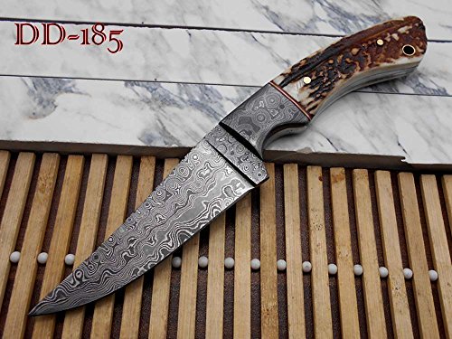 9 Inches long Damascus steel stag antler custom made hand forged hunting Knife deer horn scale full tang 4" blade cow hide leather sheath