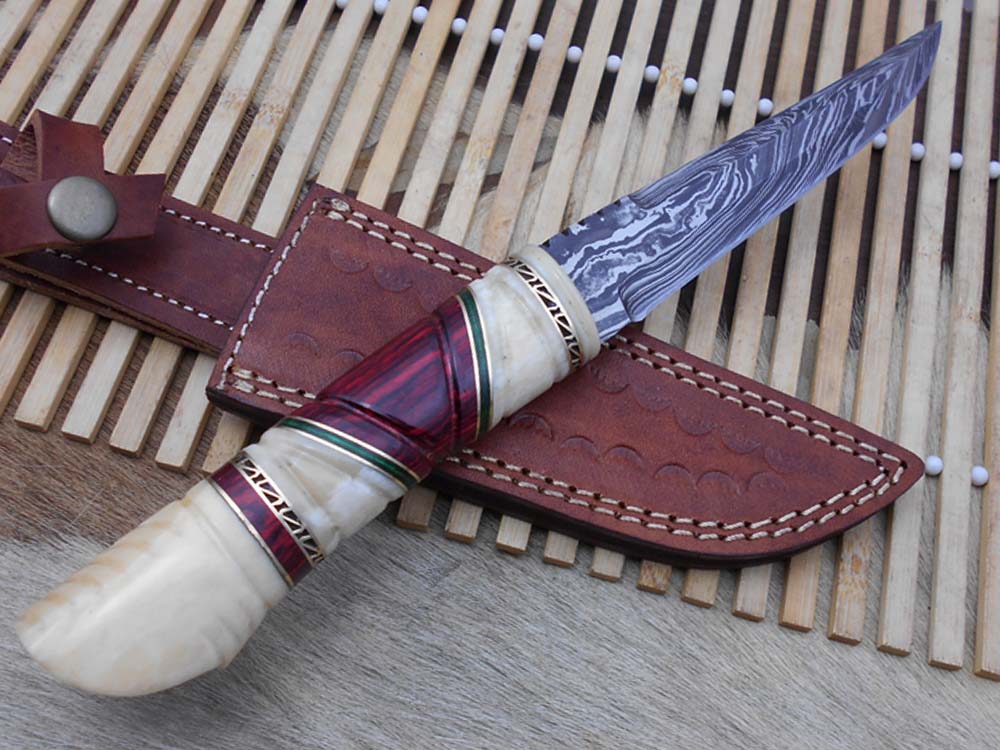 10.5" Long Damascus steel hunting Knife hand forged, hand crafted exotic round scale scale with camel bone brass & fiber, Cow Leather sheath