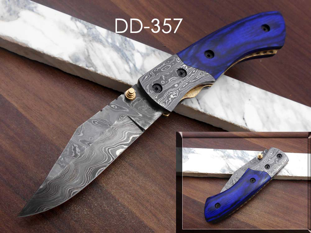 8.5" long hand forged custom made Damascus steel pocket clip folding knife, available in 4 scales options with Damascus Bolster, Comes with Cow hide leather sheath