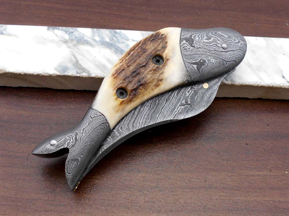 Fish shape 8" folding pocket knife available in 3 natural scales,  Cow leather sheath included