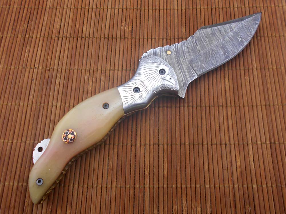 7.5" folding Damascus steel knife, liner lock, thumb knob, Cow Leather sheath