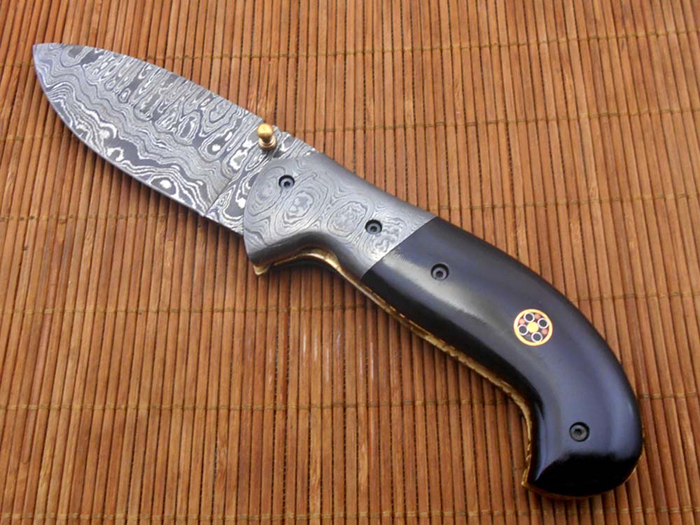 Hand forged twist pattern Damascus steel 7.5" folding knife, Available in 3 scales options with Bolster, Pocket knife Equipped with Brass liner lock & thumb knob, Cow Hide Leather sheath