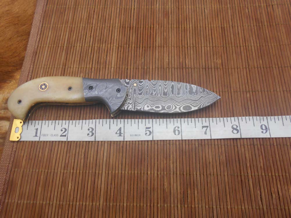 Hand forged twist pattern Damascus steel 7.5" folding knife, Available in 3 scales options with Bolster, Pocket knife Equipped with Brass liner lock & thumb knob, Cow Hide Leather sheath