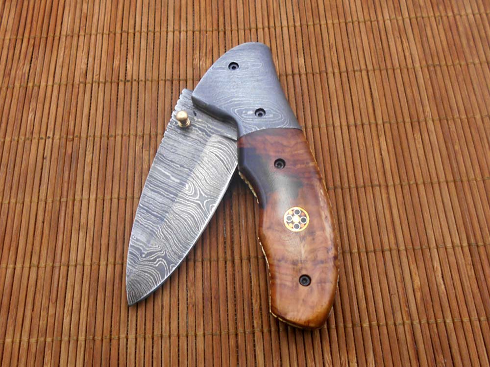 7"long Folding pocket Knife in 3 scale colors, 3" long Hand Forged Damascus steel legal blade, Various scales available, Cow hide leather sheath included