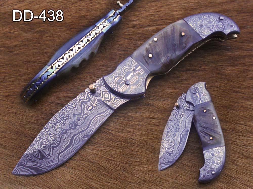 8 Inch Damascus steel folding knife, Available in Bone, Bull horn and Ram scales with Damascus bolster, Equipped with Thumb closing knob and liner lock, Cow hide Leather sheath with belt loop