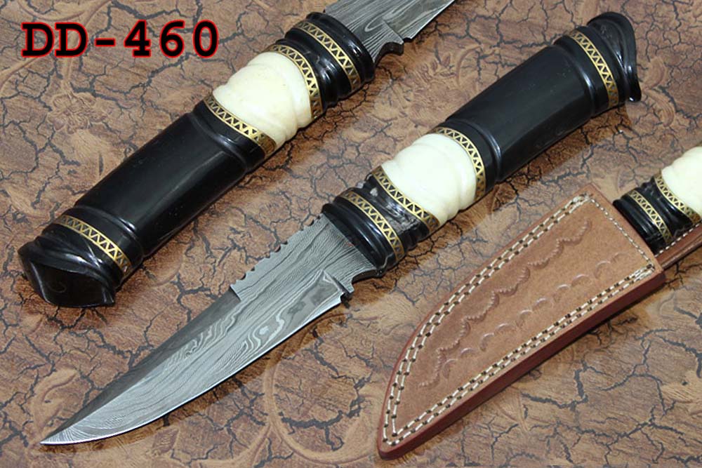 9.5″ Custom made Hand Forged Damascus skinning Knife, hand crafted round scale with engraved brass spacer, Cow hide Leather Sheath included