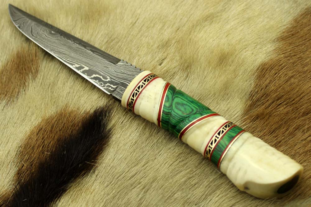 10.5" Long Damascus steel hunting Knife hand forged, hand crafted exotic round scale scale with camel bone brass & fiber, Cow Leather sheath