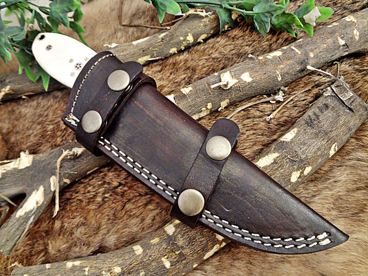 9" Long hand forged Damascus steel full tang skinning Knife with gut hook, Bull horn with Damascus Bolster, Cow hide Leather sheath
