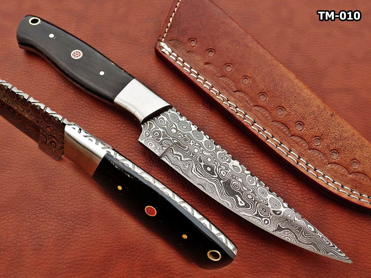 9.5" straight back blade skinning knife, 5" full tang Rain drop pattern Damascus steel blade, Available in 4 colors,  includes Cow hide Leather sheath