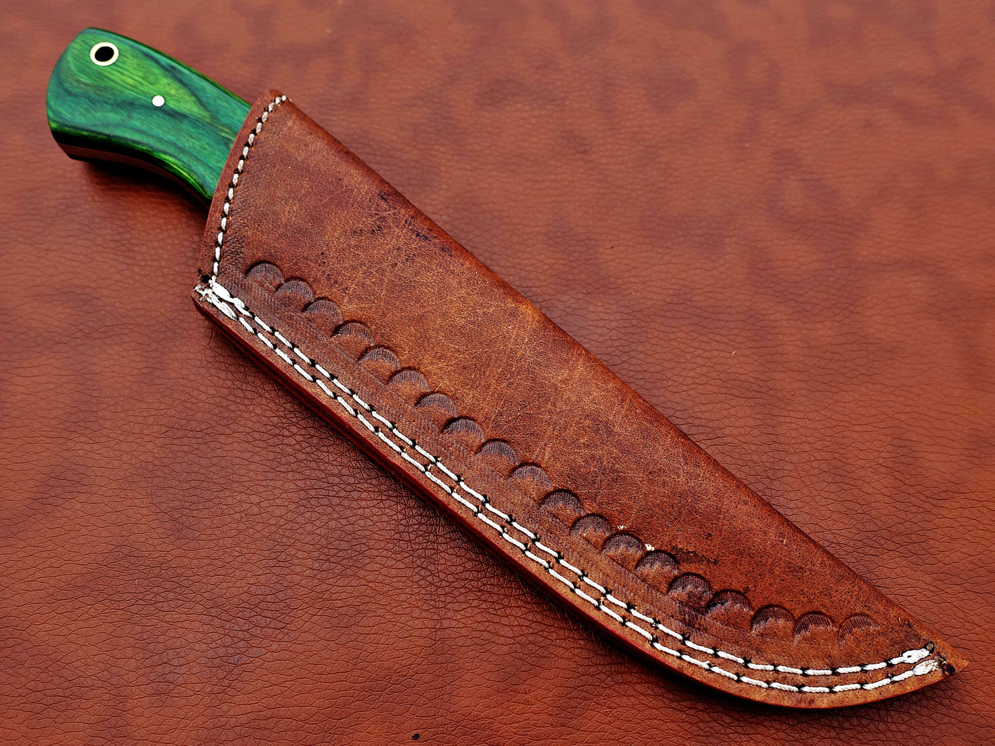 9.5" skinning knife, 5" full tang Rain drop pattern straight back Damascus steel blade, Available in 4 colors,  includes Cow hide Leather sheath