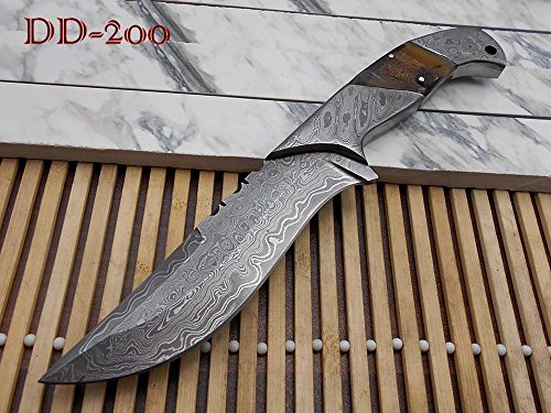 10.5 Long hand forged Damascus steel skinning Knife,5.5" full tang blade, Ram horn scale with Damascus bolster, Cow hide Leather sheath