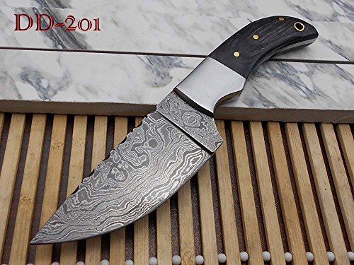 8.25" Long hand forged Twist pattern full tang Damascus steel compact skinning Knife, Micarta wood & bolster scale, Cow hide leather sheath