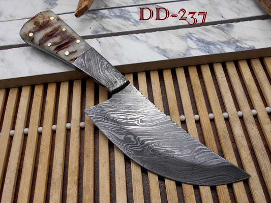 8.7"long Damascus steel Ram horn scale with bolster custom made compact skinning Knife full tang Hand Forged 4" blade cow leather sheath