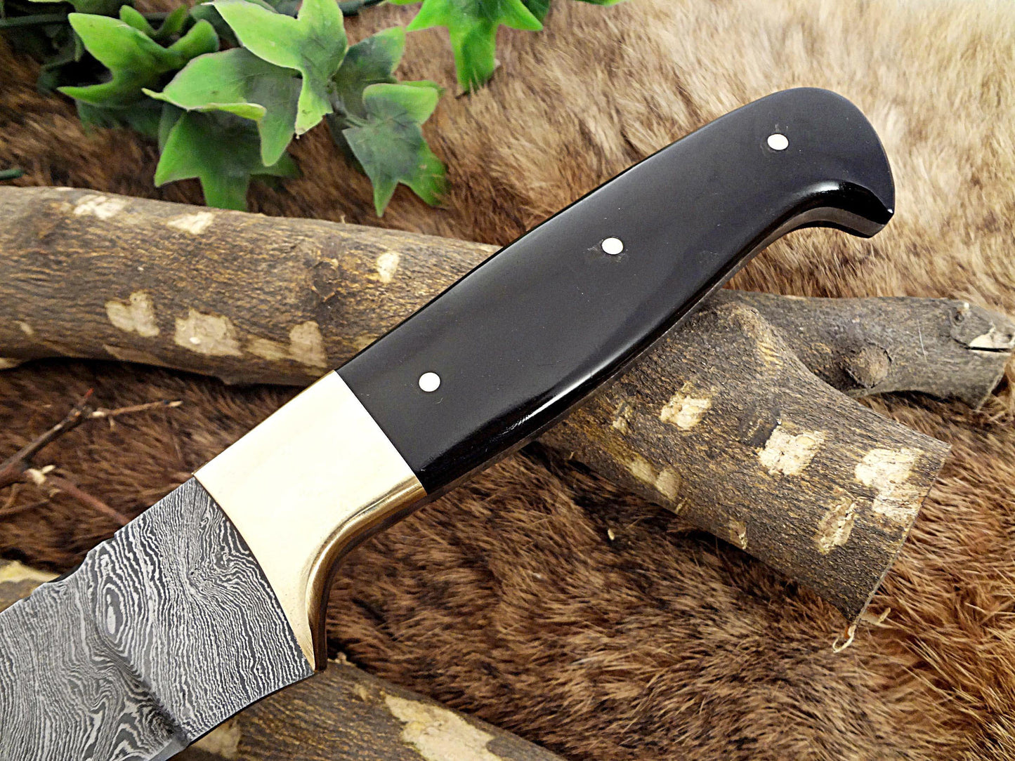 13.5 Inches long custom made Damascus steel full tang 9" blade bakery Knife, Kitchen knife, chef knife Bull horn 5" scale with brass bolster